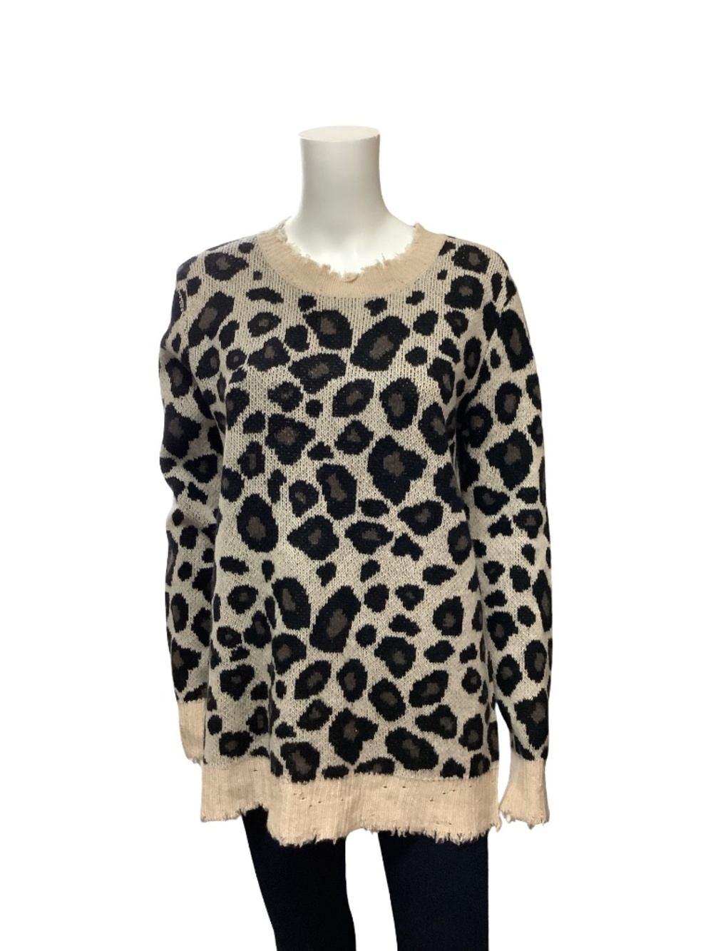 Aqua Cashmere Animal Print Sweater Size: L